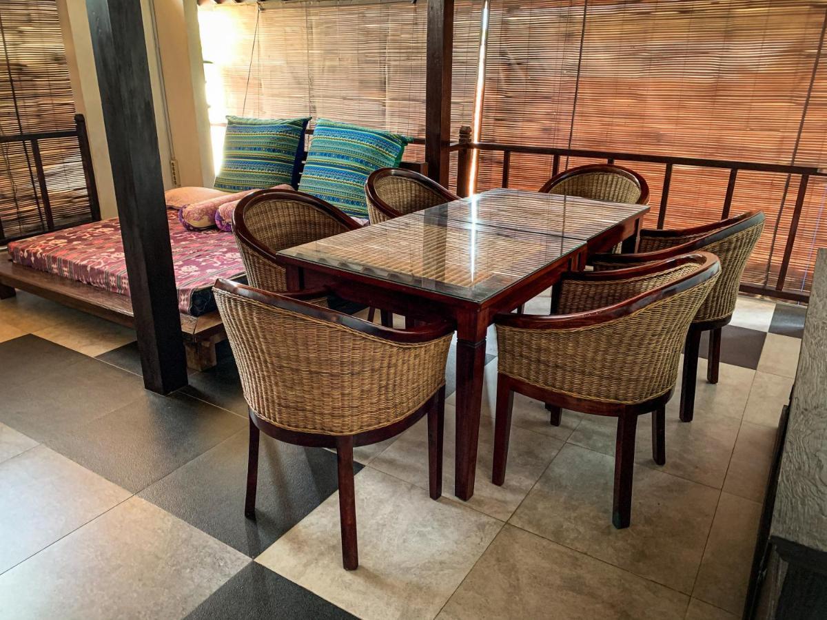 Capung Guesthouse 짐바란 외부 사진