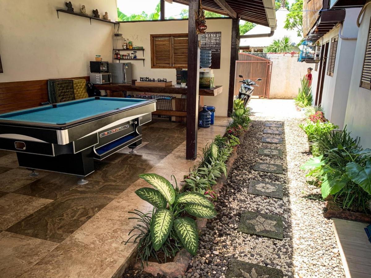 Capung Guesthouse 짐바란 외부 사진